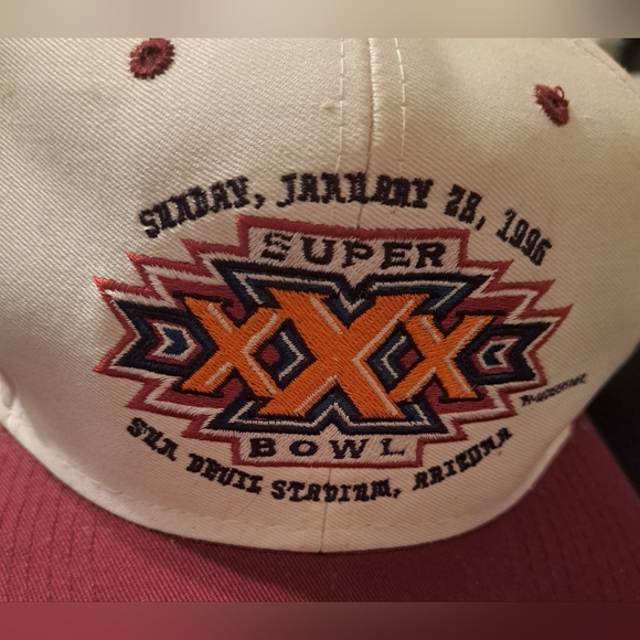 Deadstock Superbowl XXX hat.  Logo 7 brand.  Great condition - Picture 9 of 9